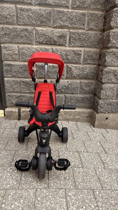 Трехколесный складной велосипед Doona