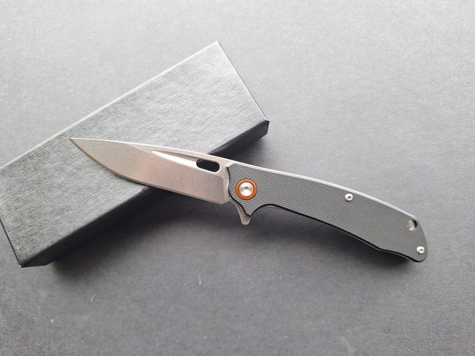 Сгъваем нож от стомана D2