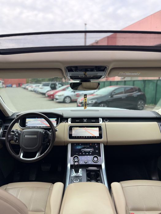 Range Rover Sport  facelift Variante 28000€