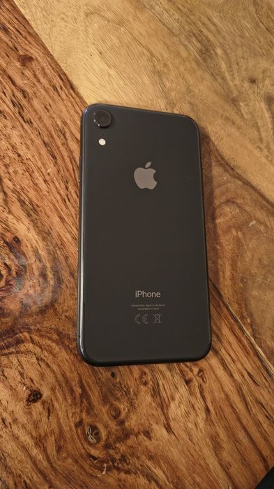 iPhone XR foarte intretinut