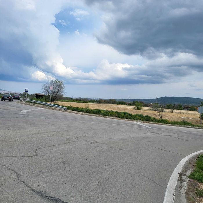 Продава се Парцел в Варна, Автогара - 12000 кв.м за 51 €/кв.м - Снимка #2