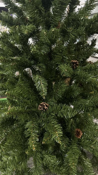 Ёлка искуственная
