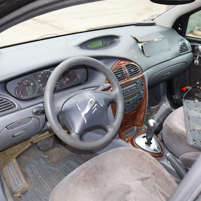 Ситроен C 5 3.0 V6 207 к.с. Автоматик 2002 год.Само на части