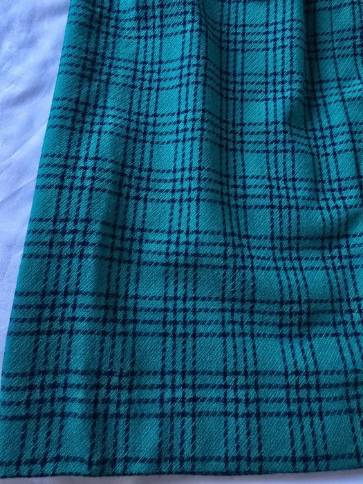 Fusta lunga din lana virgina