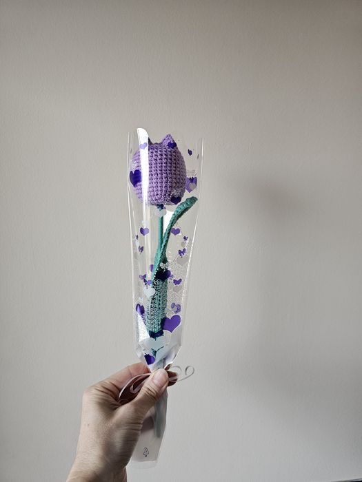 Разноцветни, ръчно плетени лалета за  Св. Валентин, 8- ми март , рожде