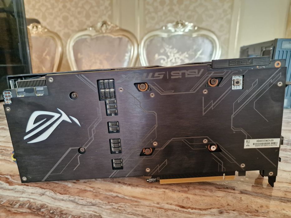 RTX asus rog strix 2080 super gaming 8 gb