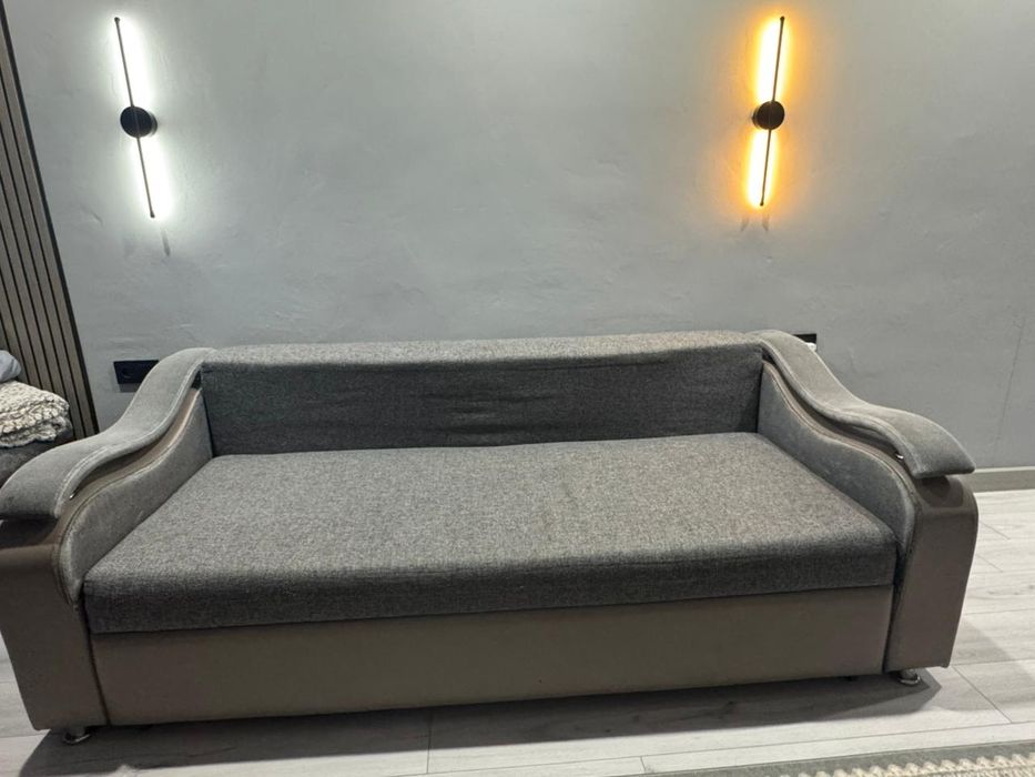 Продам диван в хорошем состоянии