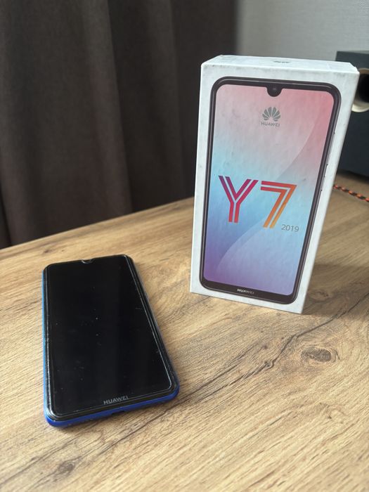 Продам Huawei Y7 2019