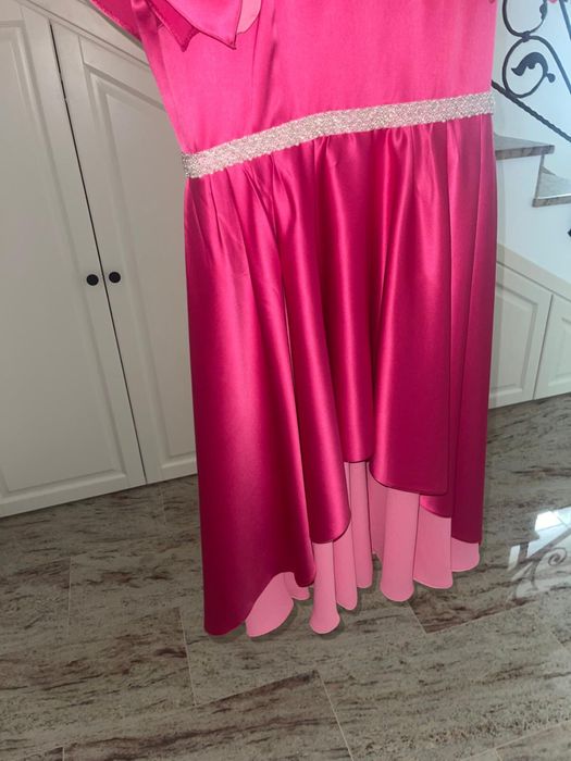 Rochie ocazie roz pal cu curelușă de perluțe