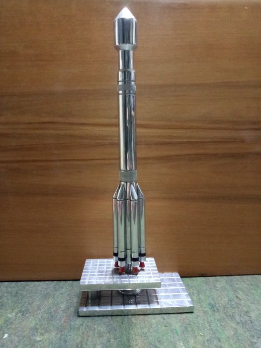 Модель Ракета-Носитель