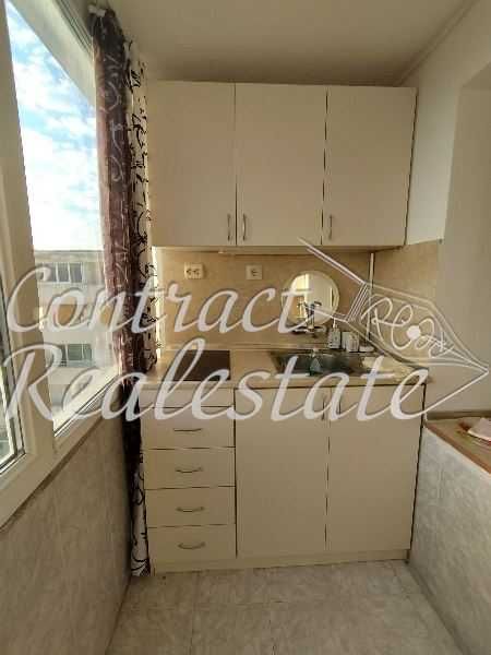 Дава се под наем Едностаен апартамент в Варна, Левски - 18 кв.м за 229.5 € - Снимка #1