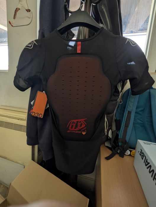 Протектор Броня Troy Lee Desigan