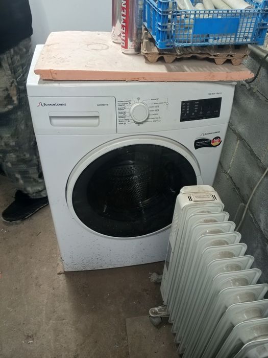 Продам стиральную машинку