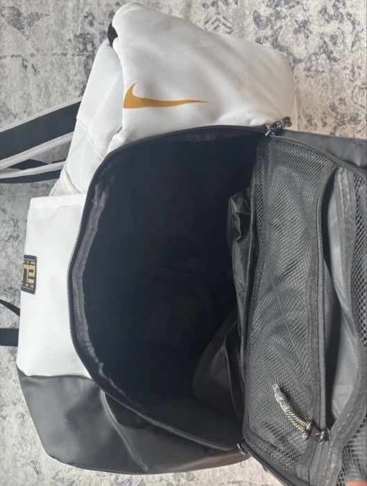 Nike Elite Backpack - Найк Елит Раница - Бяло и златно