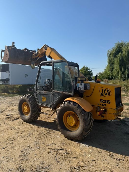 Încărcător telescopic JCB 526-55