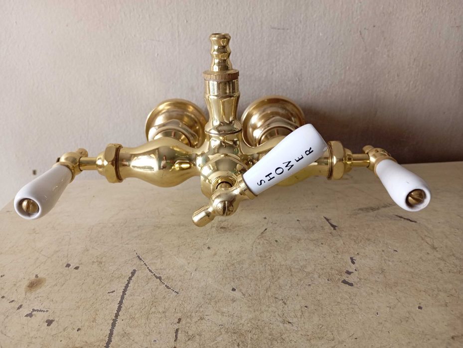 Луксозен смесител за баня