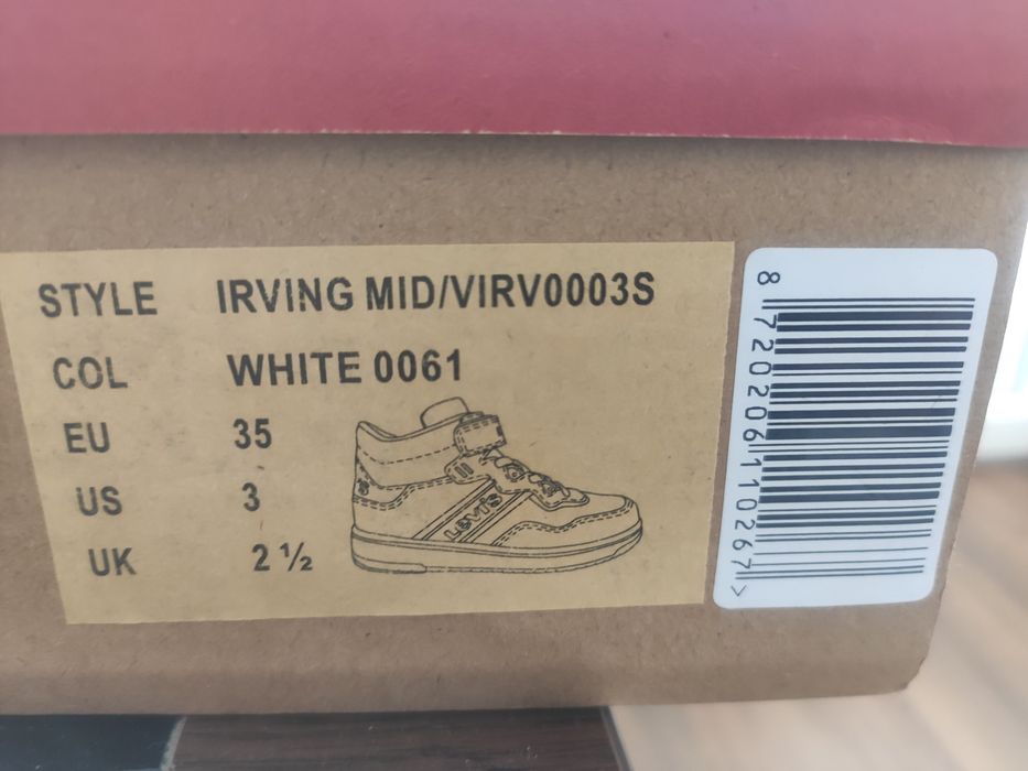 Vând ghete Levis Kids mărimea 35