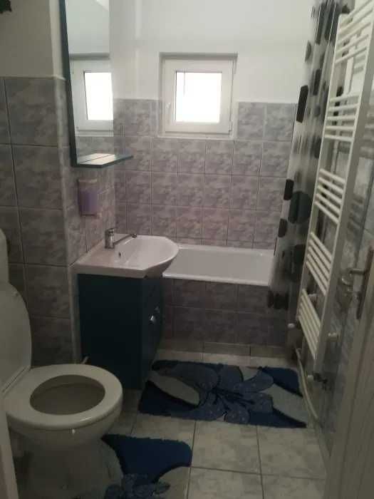garsoniera etaj 1 zona lidl cetate