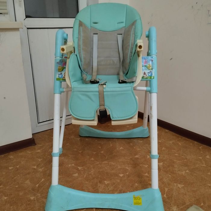 Продаю стол для ребенка