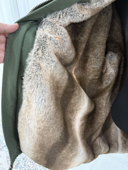 Зимняя парка с капюшоном