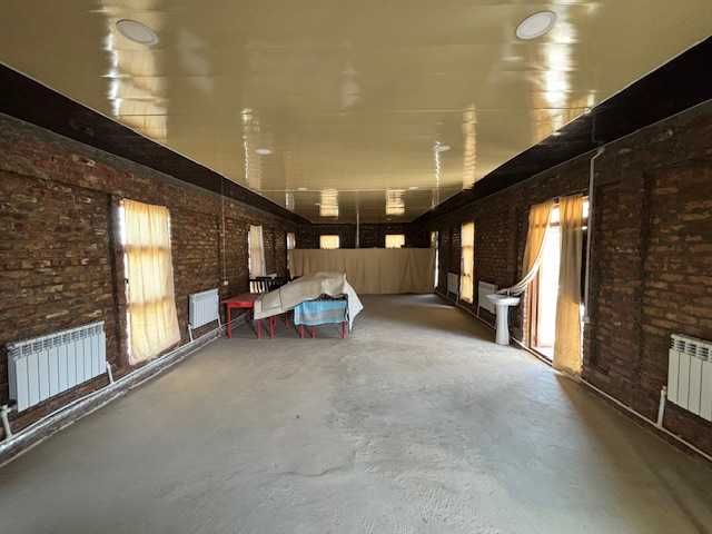 lssiqxona va yordamchi xo`jalik binolari