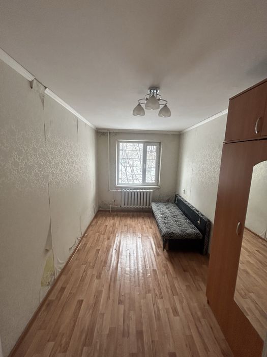 Шкаф,диван, кухонный гарнитур