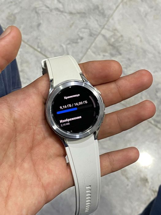 Bugungi E'lonimizda Galaxy Watch 4 classic 42 mm