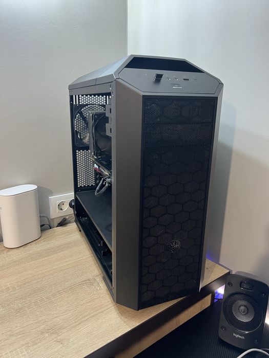 PC Gaming i5-6600K / GTX 1070 8GB / 16GB RAM / SSD + HDD
