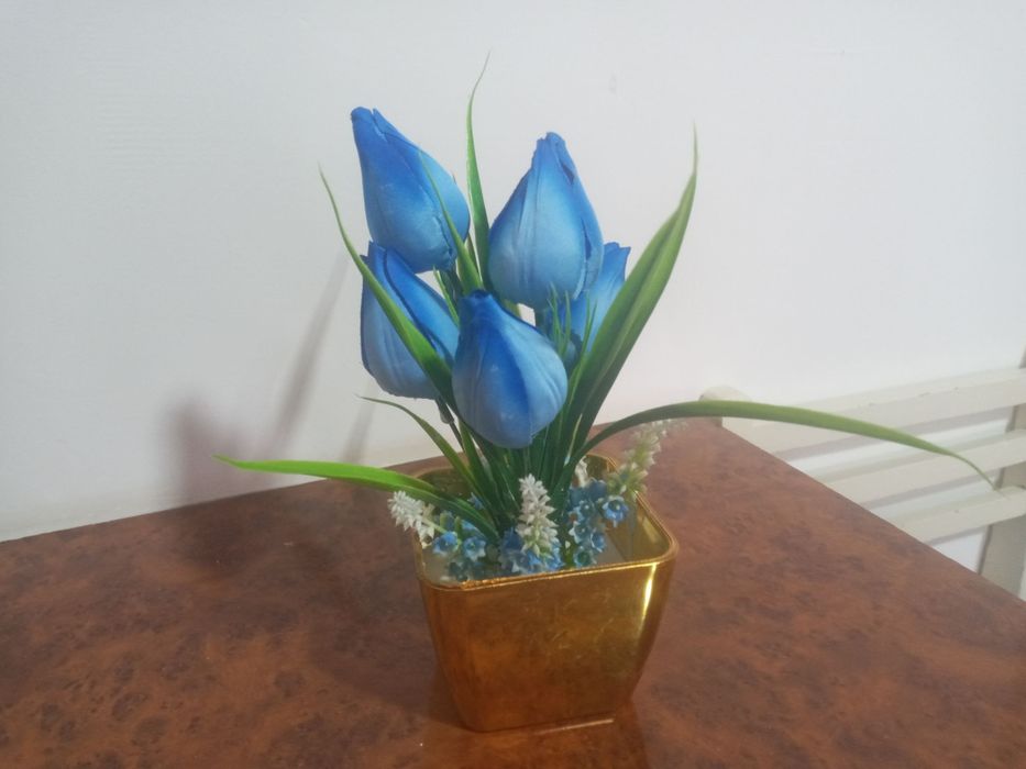 Гуллар сотилади хонада куядиган