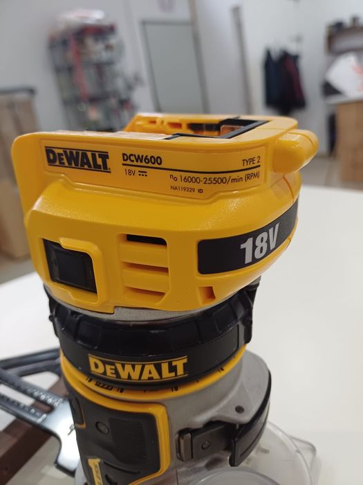 Dewalt dcw600 18v mașina de frezat
