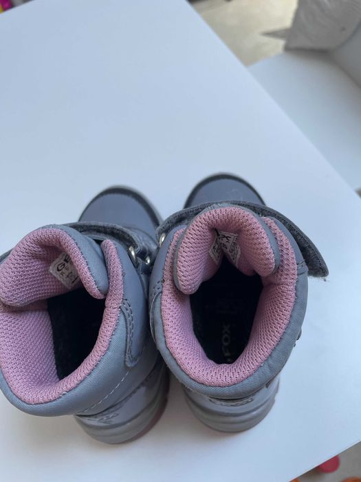 Апрески GEOX / боти с велкро и светещи звездички