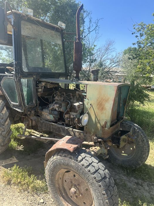 Трактор юмзтрактор