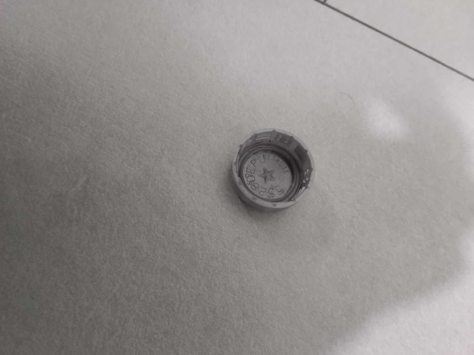 Крышка от кока колы