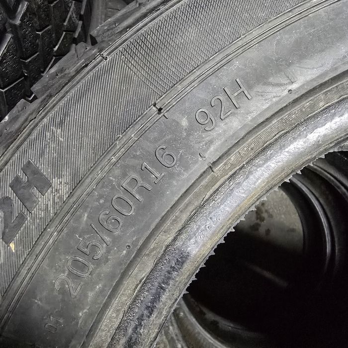 2x 205/60/16 M+S PREMIORI 2024 Stare excelentă