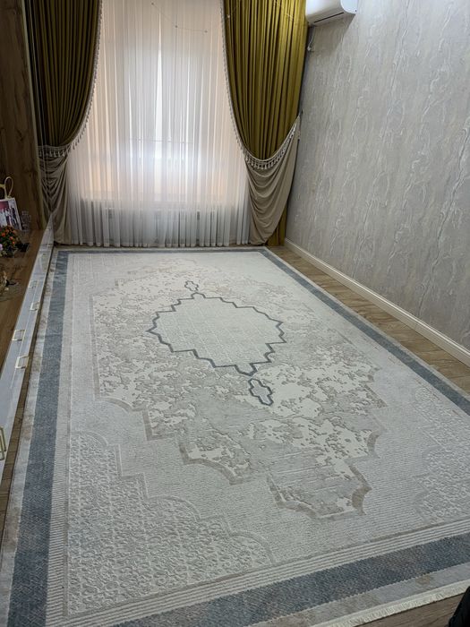 Продам чистый и б/у ковры