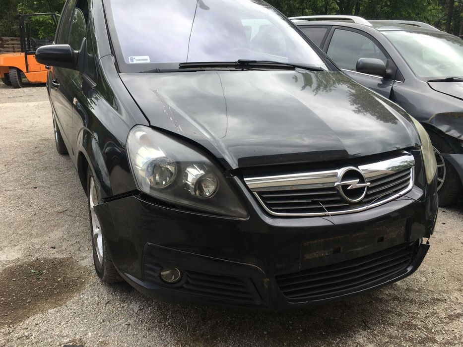 Opel Zafira B 1.9CDTI 150 к.с. на части
