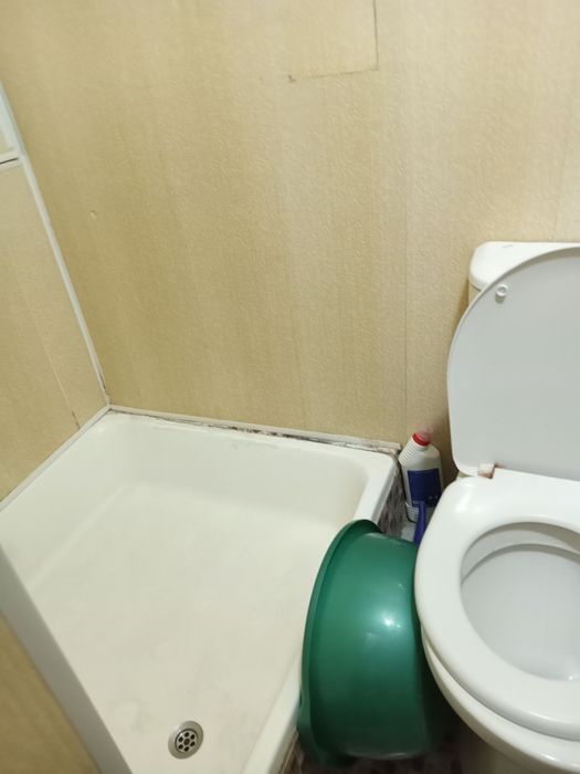 Чирчик ш. 1 м/н Октябр Весна кирпичный дом 1х/2/4