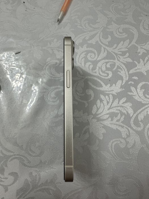 Продаю iPhone 14 128gb