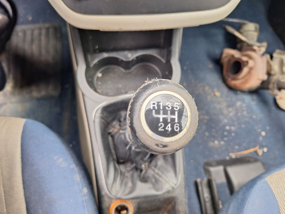 Dezmembrari Fiat Punto 1.3 diesel an 2007