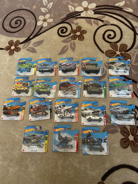 Hot wheels колички