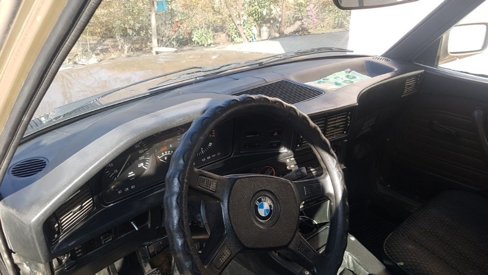 BMW 520 e28 1983год метан есть продаётся или обмен на матиз