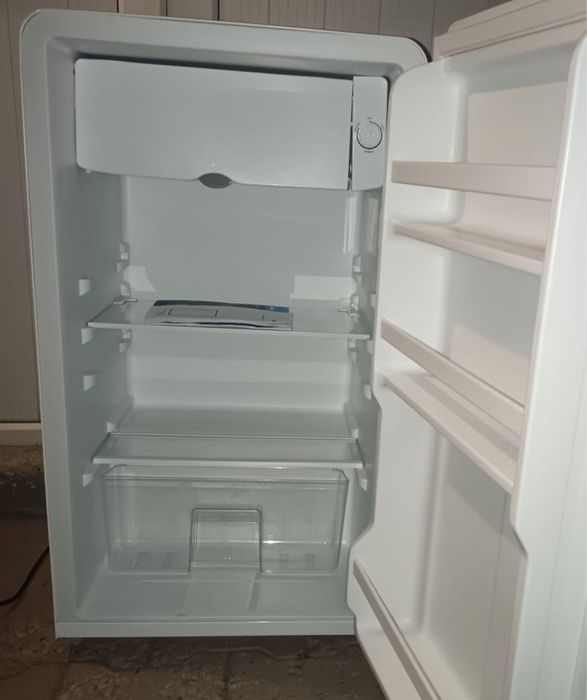 Мини холодильник продам