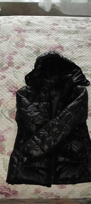 Дамско черно яке