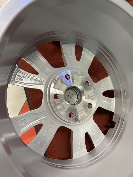 16ц 5х112 VW T-Roc Golf 7 8 Touaran Passat  Skoda Octavia Audi A3 Нови