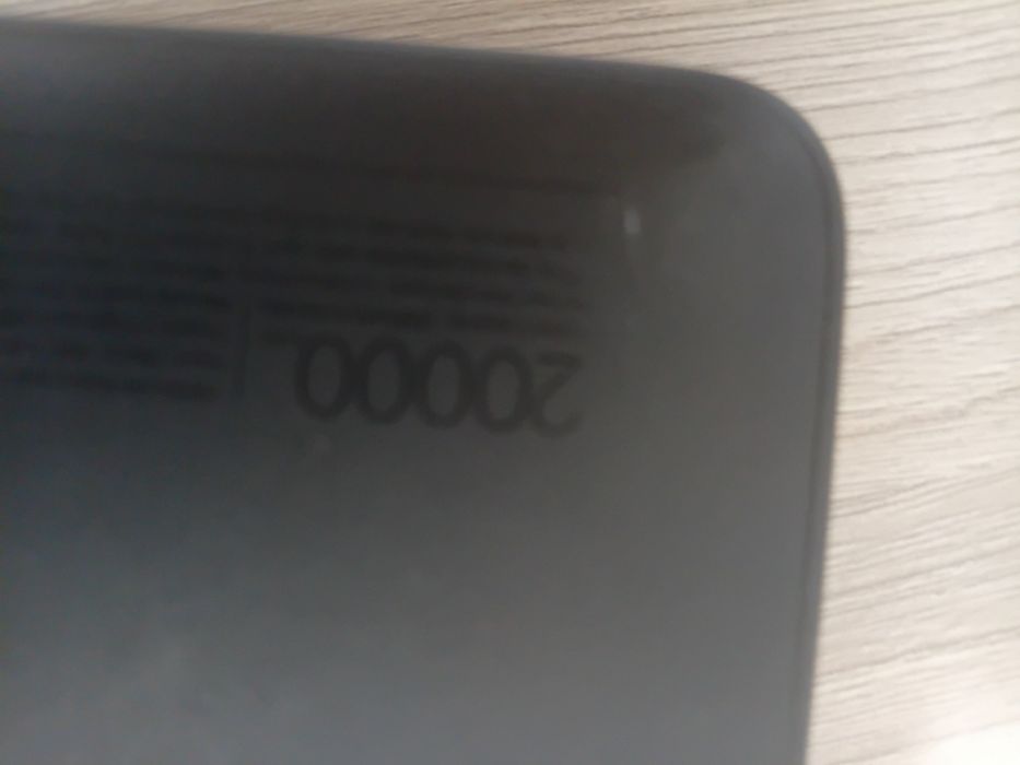 Продам повер банк в хорошем состояние