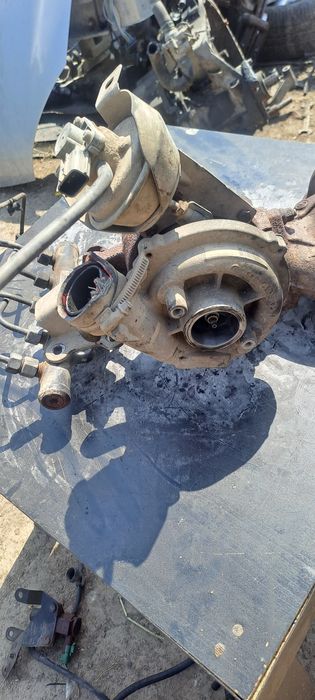 Turbina turbosuflanta Volvo V50 2.0 D 2005 
În stare foarte bună 
Se v