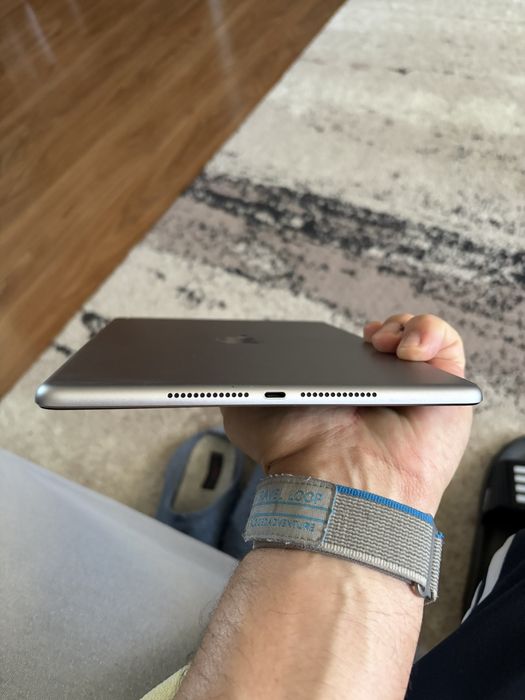 Ipad generatia 5 si ipad mini generatia 4