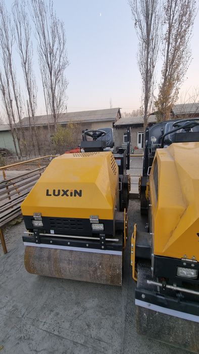 Погрузчик автокара каток 51 от кучи 3 тонна 8600