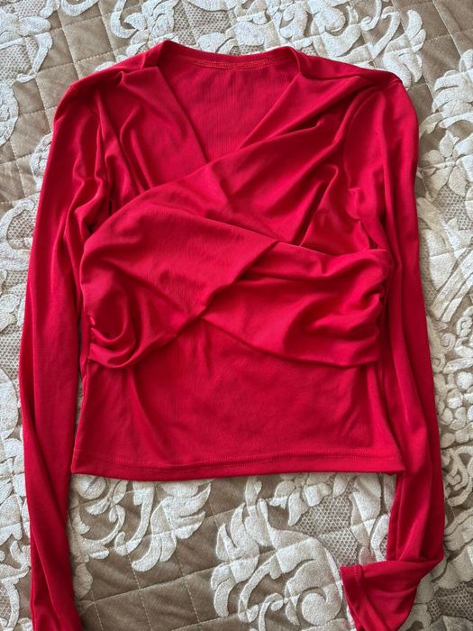 Продаю женские вещи.