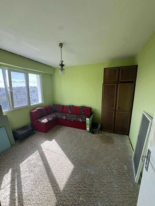 Продава се Двустаен апартамент в Казанлък - 64 кв.м за 821 €/кв.м - Снимка #2